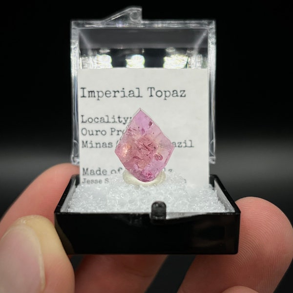 2.66g Bi-color Imperial Topaz Crystal Cleave - Orange and Pink - Ouro Preto Brazil -  Perky Box Thumbnail Specimen