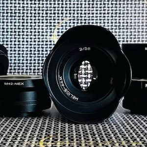 アナモルフィックレンズ Helios-44 M 2/58 mm М42、シネモッド美しいボケ、お好みのアダプター付き