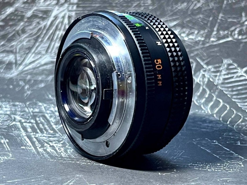 MС HELIOS-81Н 50 mm f2 ソビエト製ビンテージレンズ（ニコンカメラ用