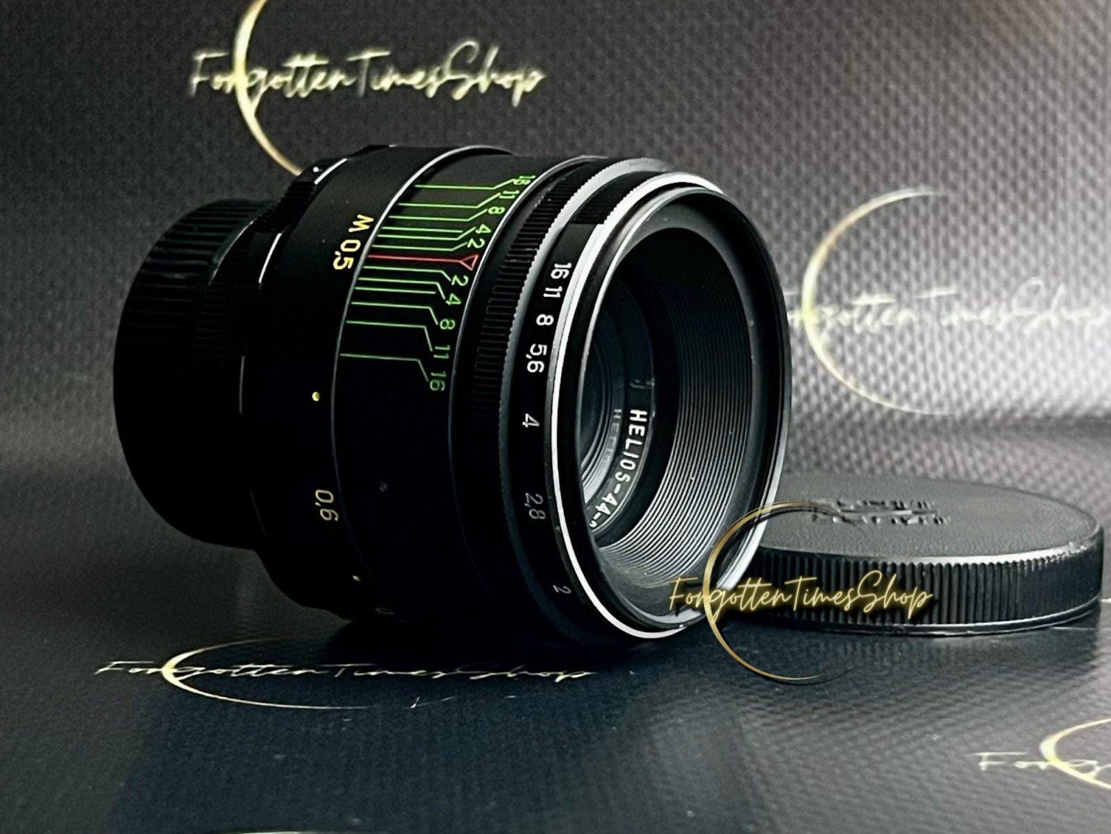 Helios-44-2 KMZ 58 mm f/2 レンズ（M42-Micro 4/3 アダプター付き