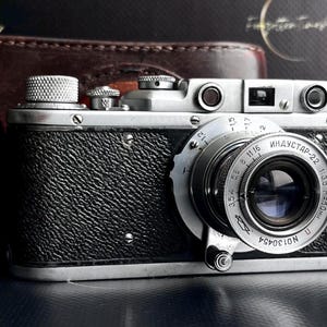 Zorki rangefinder film camera, vintage camera with lens Industar-22 1:3.5 F=50mm Red P, rare camera Zorki