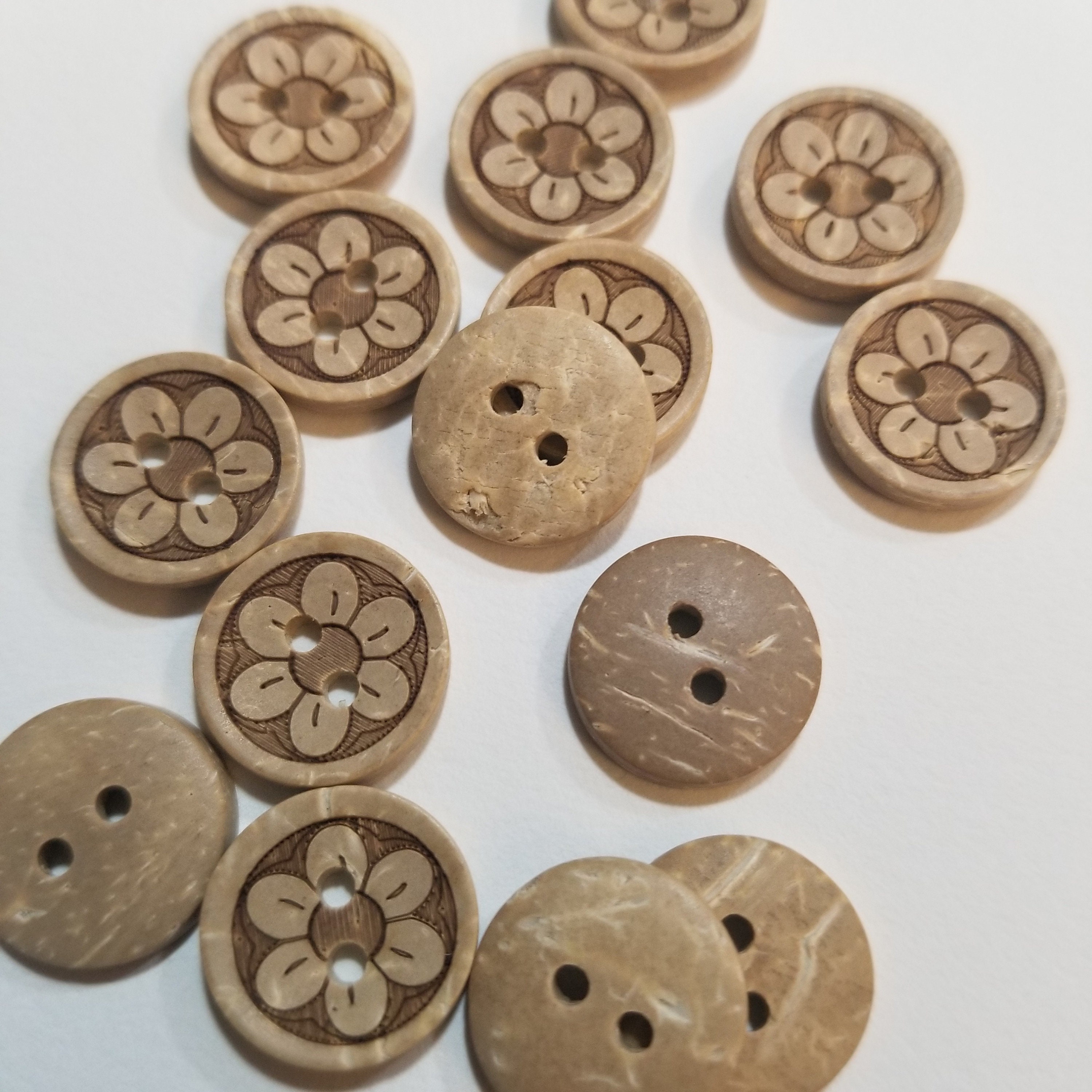 Brown Buttons, 10mm Buttons, Wooden Buttons, Rustic Buttons, Sewing  Supplies, Scrapbooking, Embellishments 