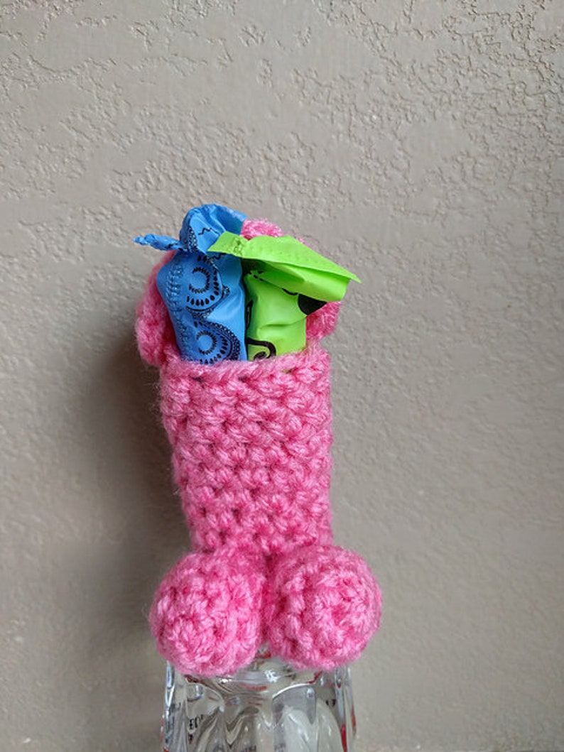 PHOTO of Peeny tampon holder Etsy