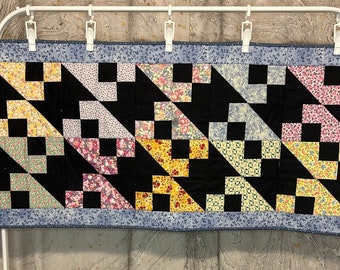 Flowery Northern Lights Quilted Table Runner
