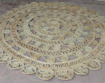 Handwoven Round Jute Rug: Scalloped Bohemian Area Rug