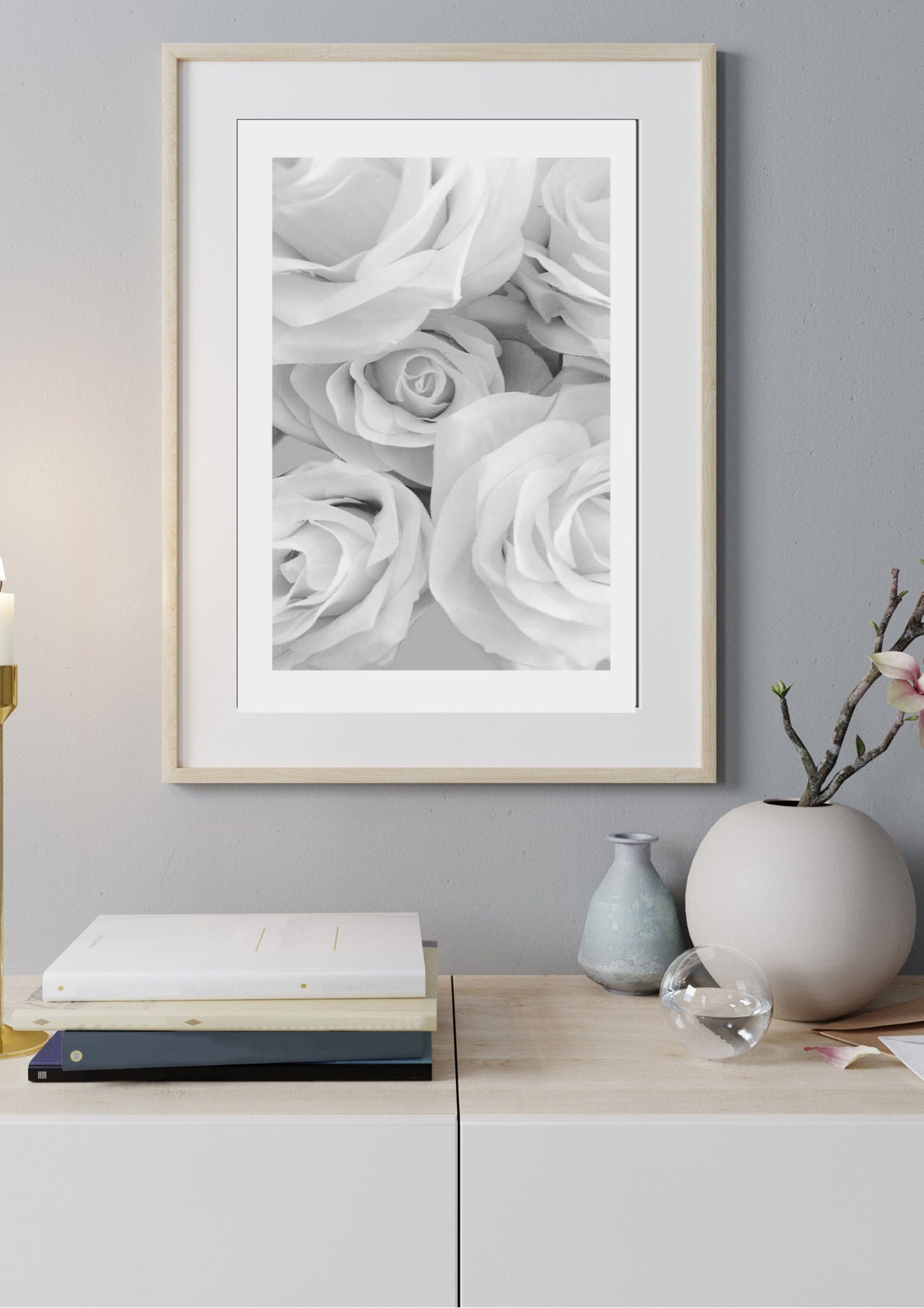 gray and white roshes