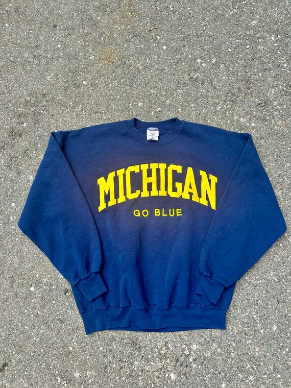 Vintage Michigan sweatshirt size: XL main image 1