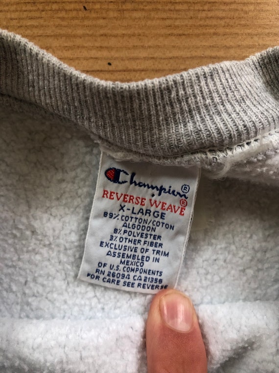 Vintage champion reverse weave Villanova Crewneck… - image 4