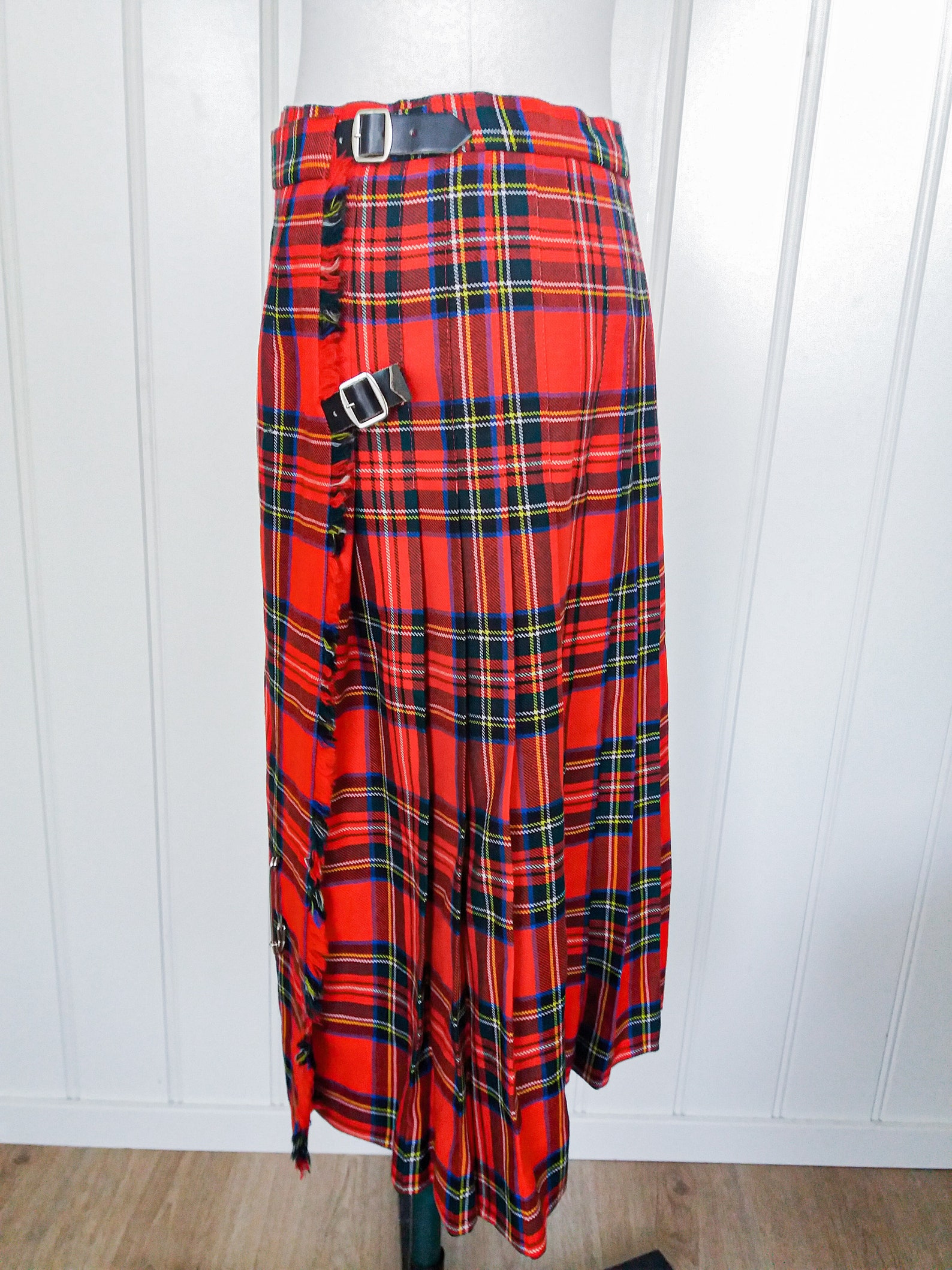 Skirt. Scottish. Wool. Like new. | Etsy