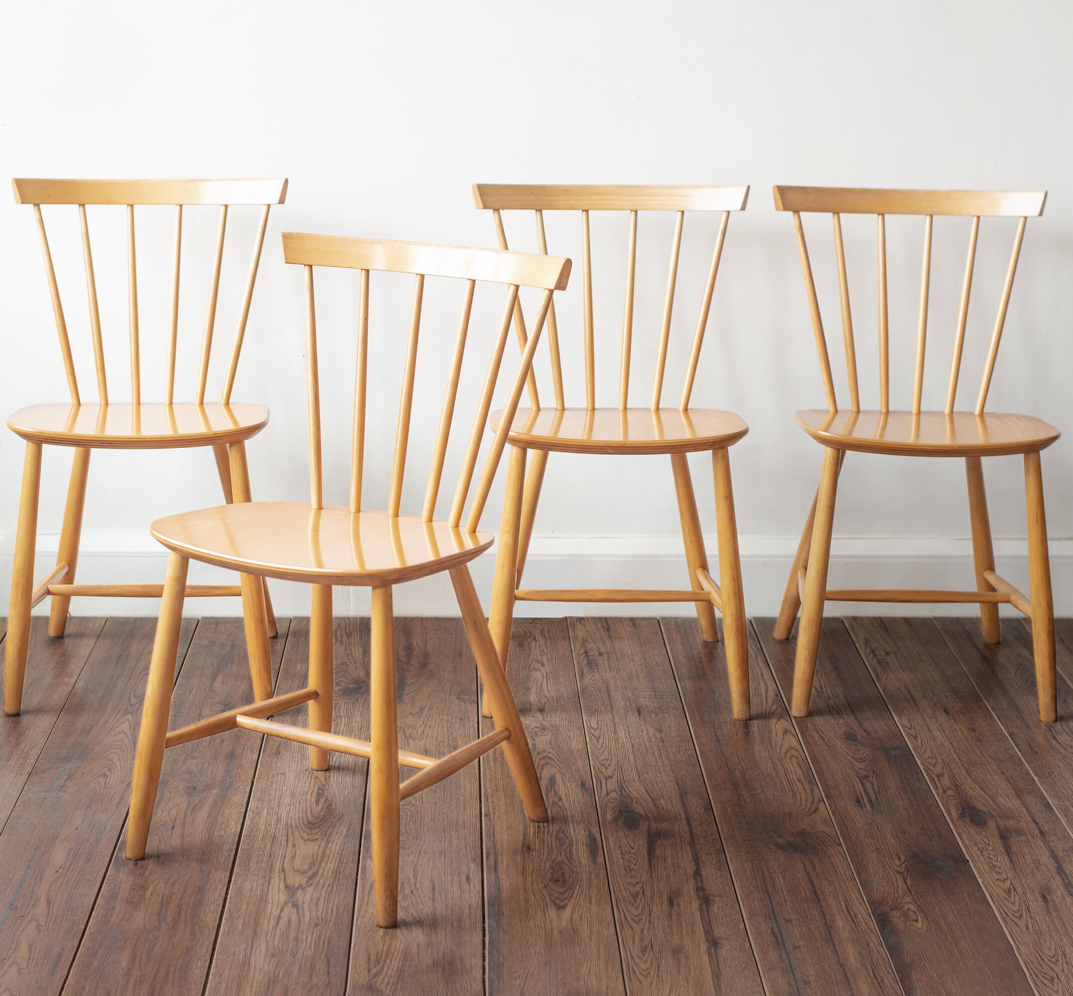 Mid century low back dining chairs deals