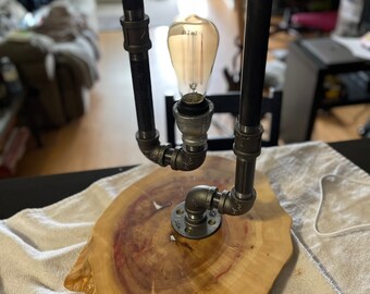 Maple base pipe lamp