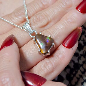 Mexican fire agate Pendant, Handmade Jewelry for special day or Birthday Gifts, fire agate necklace, Protective & Healing fire agate stone
