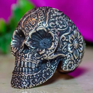 Sterlingzilveren schedelring: handgemaakte Día de los Muertos-sieraden
