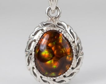 Mexican Fire Agate Pendant in 950 Silver – Handmade Artisan Folk Jewelry with Greca Design