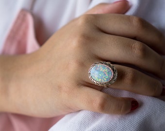 White Opal Silver Ring - Multicolor Mosaic Beauty, a gift perfect for any occasion, Elegant White Opal Silver Ring: Lab-Created Beauty