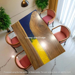 Handgemachter Epoxy Holz Couchtisch mit Blau Gelb Harz Zeitgenössische Wohnkultur Benutzerdefinierte Möbel