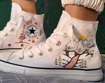 Converse Platform Embroidered/ Converse Custom Flower Embroidery / Mountain Converse Shoes/  Converse Chuck Taylor Embroidery Logo