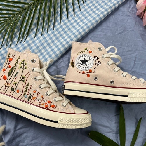 Embroidered Converse/ Converse Custom Flower Embroidery / - Etsy