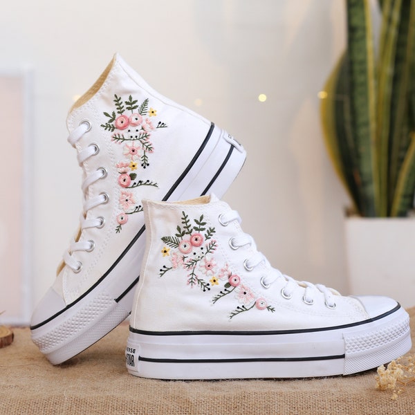 Custom Converse Platform, Wedding Rose Flower Embroidered Shoes, Bridal Flowers Embroidered Sneakers, Wedding Flowers Embroidered Sneakers