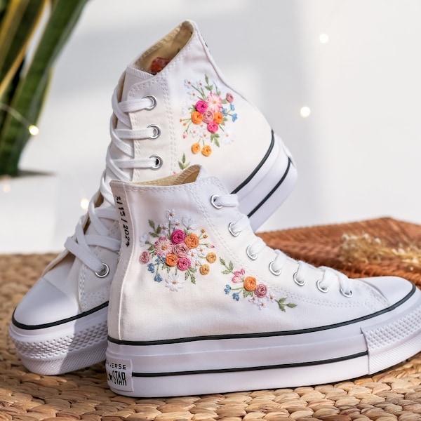 Custom Sneaker Platform,Wedding Flowers Embroidered Converse Women, Bridal Flowers Embroidered Shoes, Flowers Embroidered Sneakers for Bride