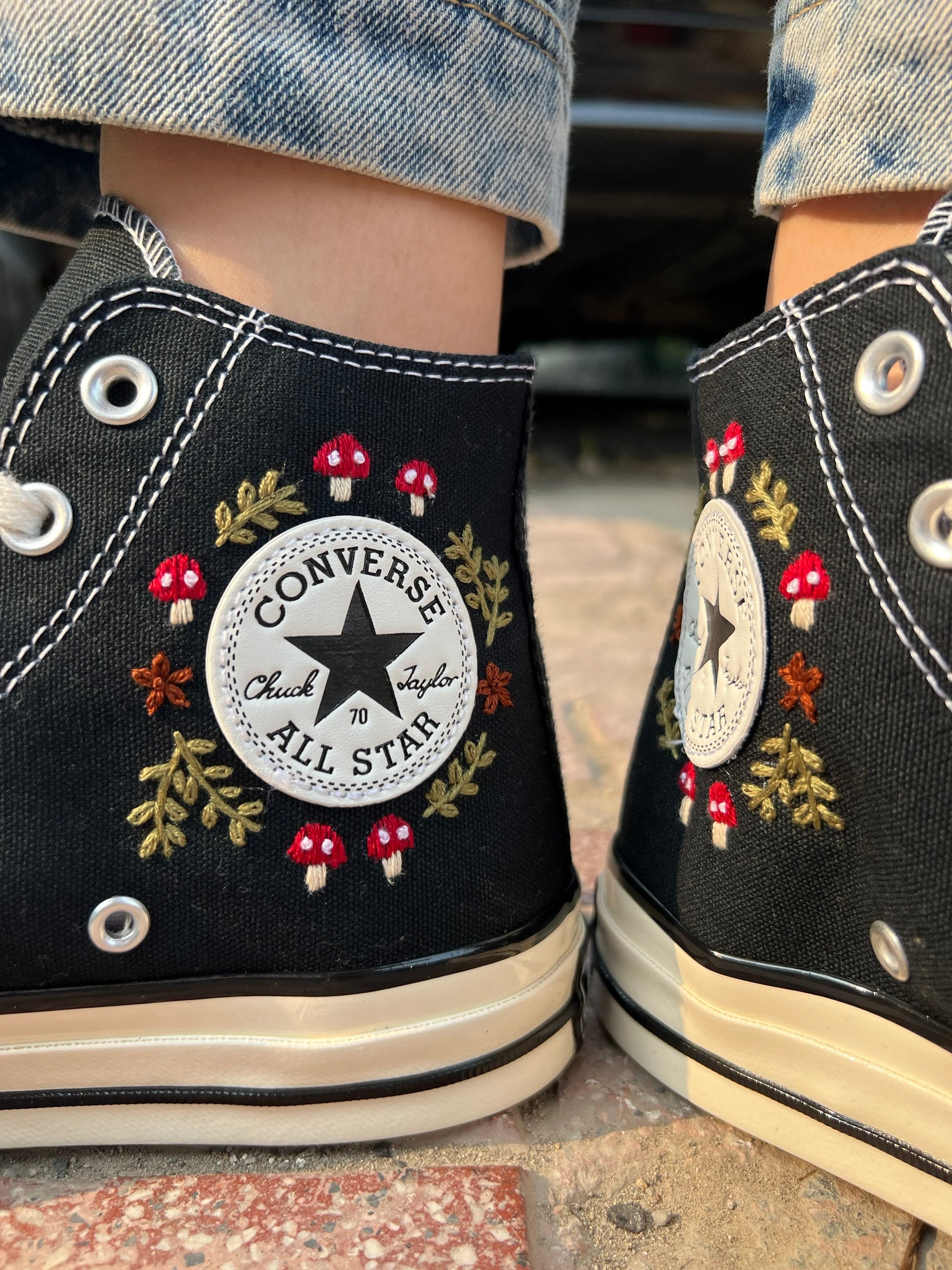 大人女性の 刺繍入りコンバース/ブライダルコンバース/刺繍入りスニーカー 靴