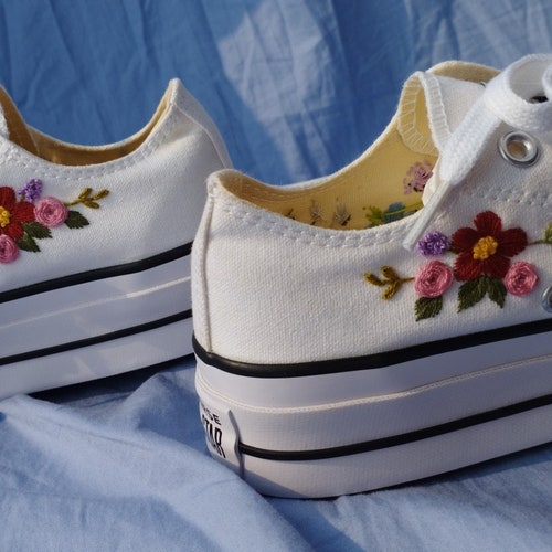 Custom Converse Platform Flower Embroidery/ Embroidered Low shops Converse/ Wedding Shoes Custom Converse Chuck Taylor 1970s Embroidery Logo