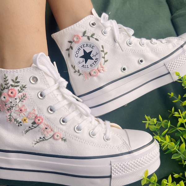 Embroidered converse/ Wedding Converse Platform/Custom Converse Pink Rose Strip Flower Embroidery/Wedding Converse Shoes