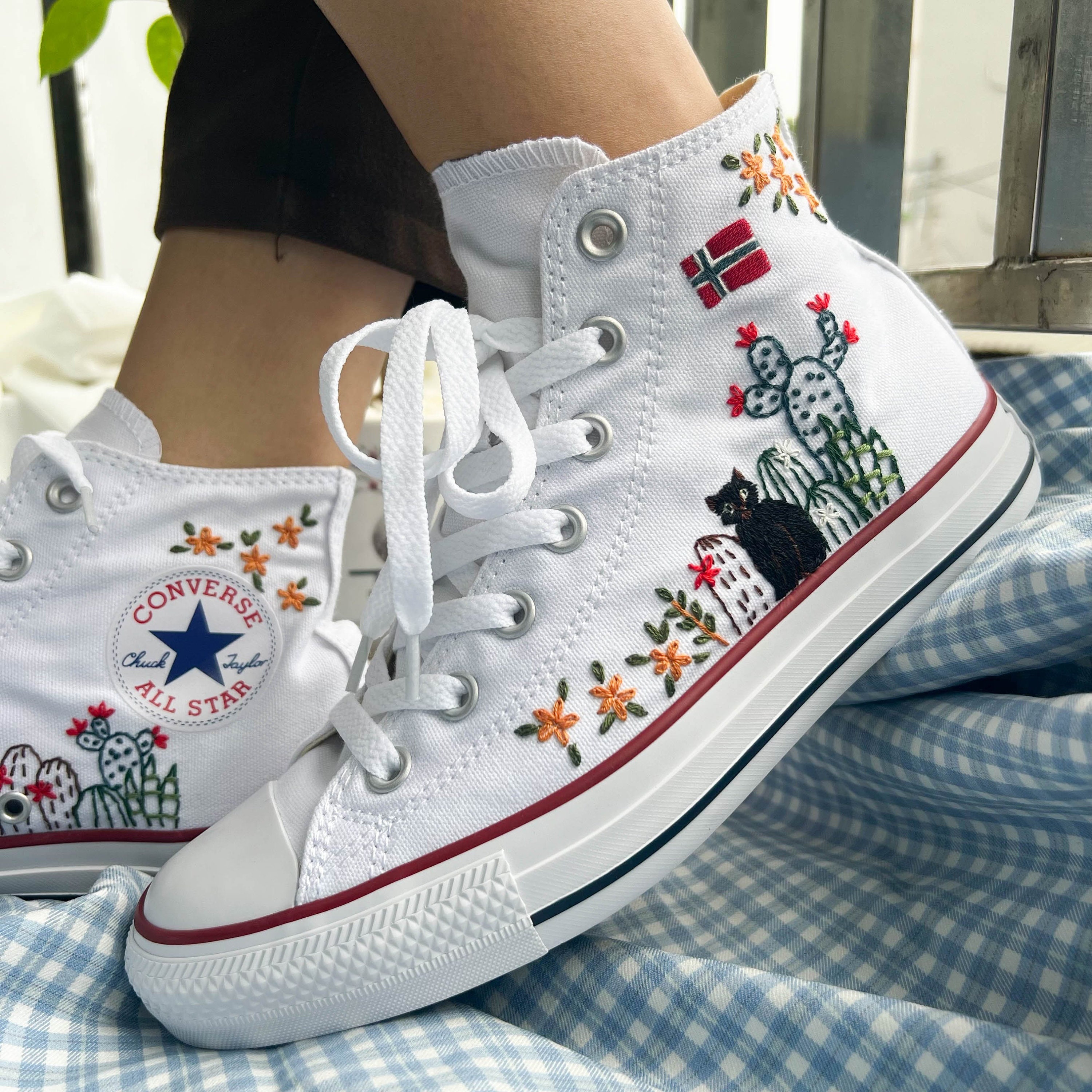 Embroidered Converse/converse High Tops Cactus and Cat - Etsy Embroidered Converse/converse High Tops Cactus and Cat - Etsy