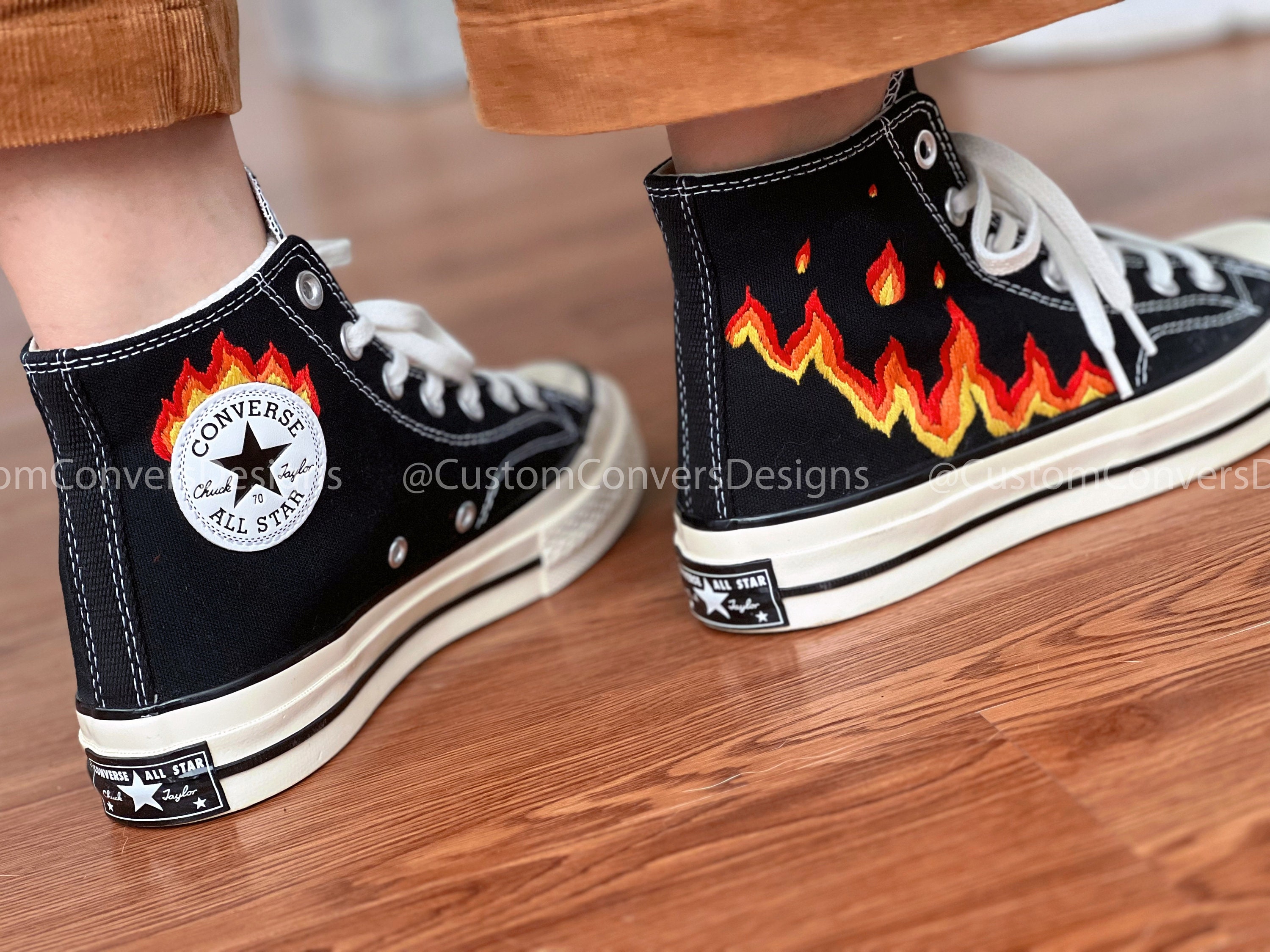 Custom Converse Chuck Taylor 1970s/embroidered Fire hq pic