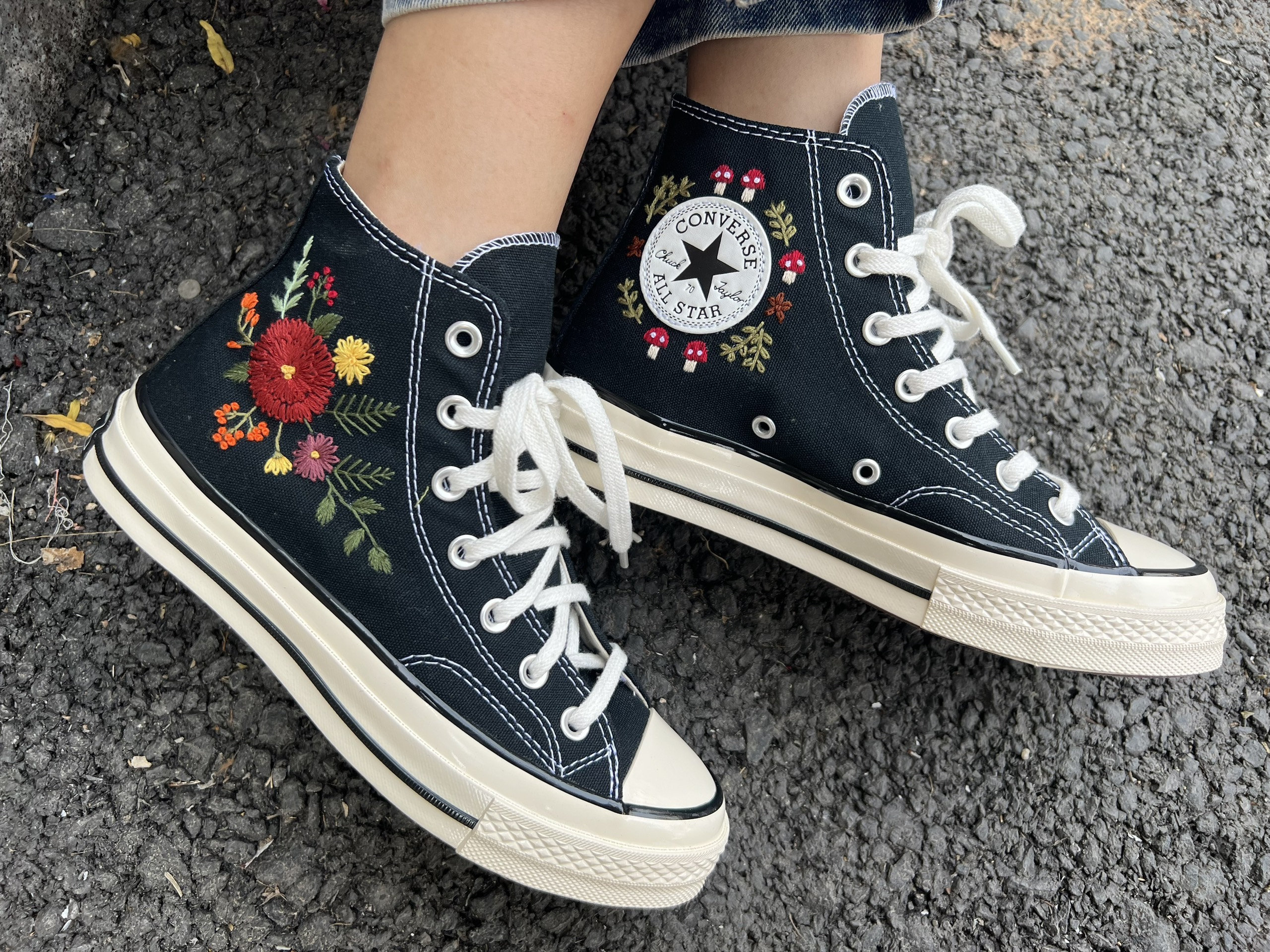 Embroidered Converse/bridal Converse/embroidered Sneakers