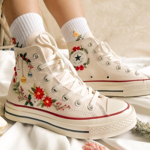 Converse High Tops/embroidered Converse/christmas Shoes Converse High Tops/embroidered Converse/christmas Shoes