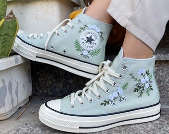 Embroidered converse/Bridal Converse/Converse Custom Flower Embroidery/Custom Converse Chuck Taylor 1970s Embroidery Logo/Wedding Converse