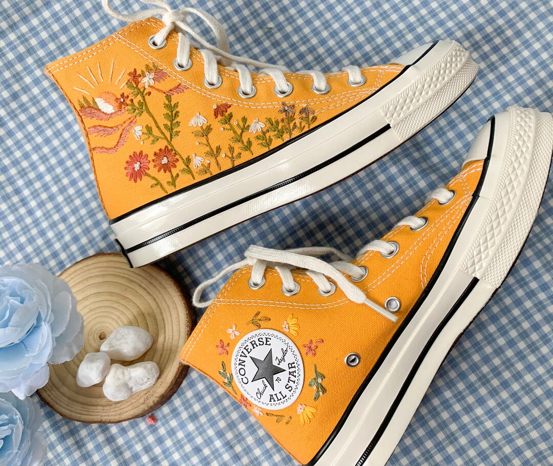 Embroidered Converse/converse High Tops Brilliant Orange