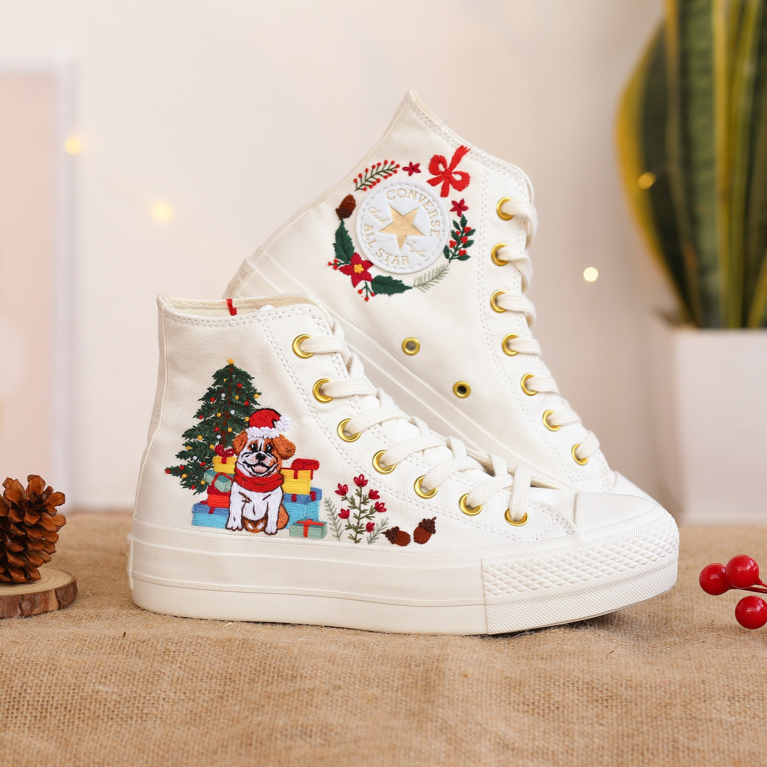 converse　クリスマス Custom Converse Platform Embroidered Dog Christmas Shoes, Puppy