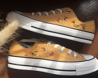 Converse bordados/Converse con flores/Converse LOW TOPS/Bordado de flores/Conjuntos para mamá y yo