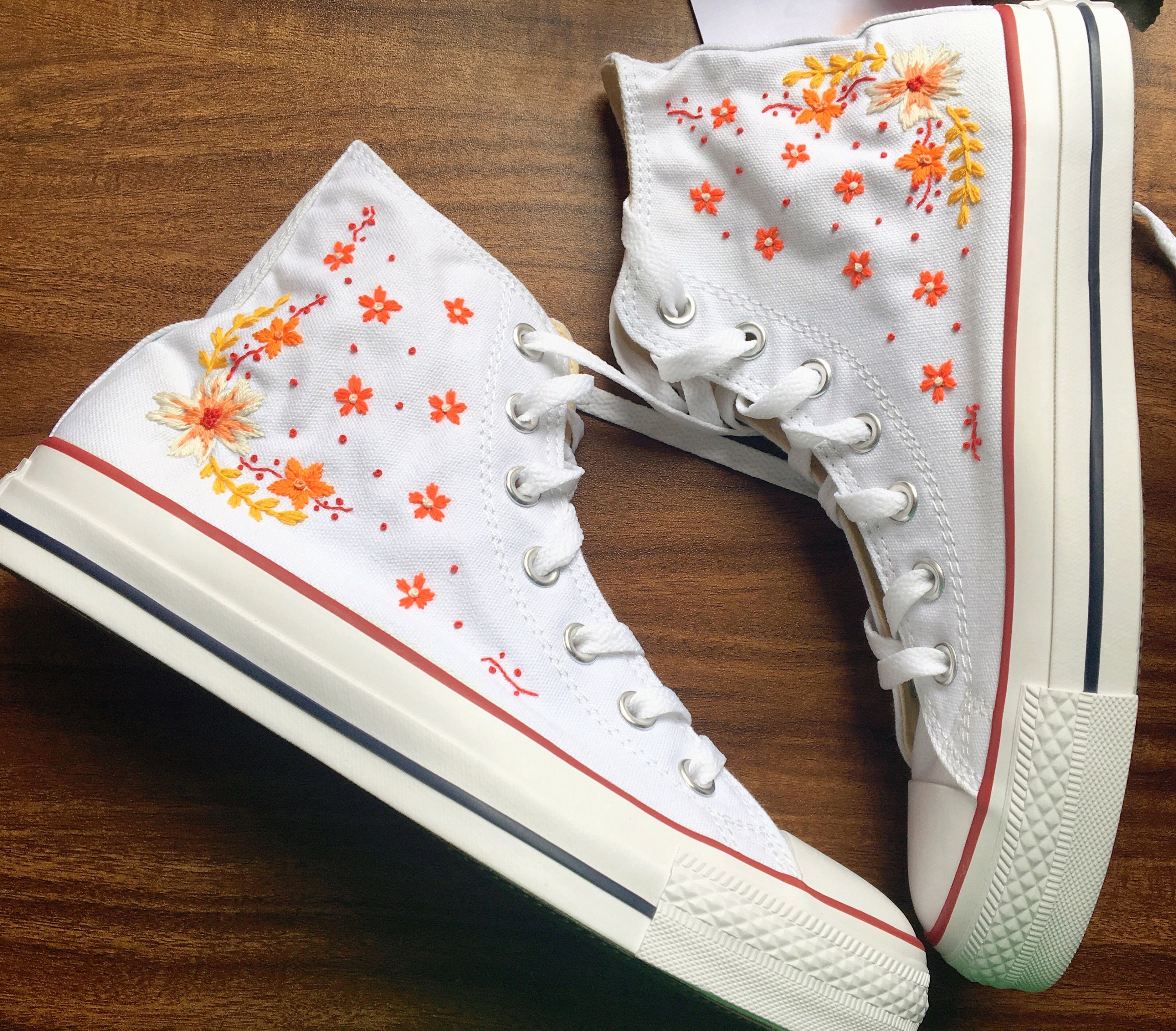 cute flower converse