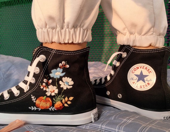 Converse Custom / Haftowane buty Converse / Converse Flower - Etsy Polska Converse Custom / Haftowane buty Converse / Converse Flower - Etsy Polska