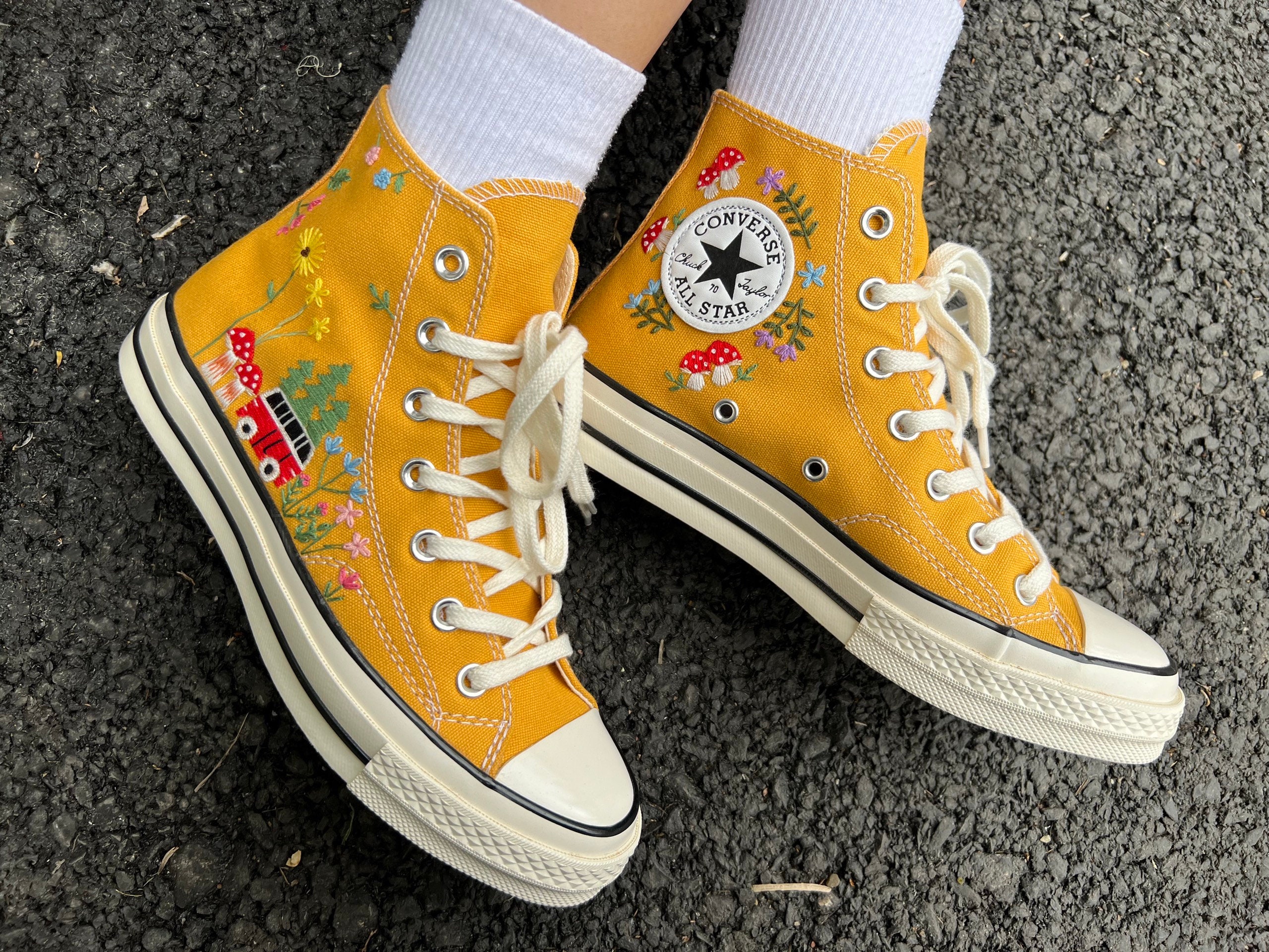 Mushroom Converse/embroidered Converse/custom Low 