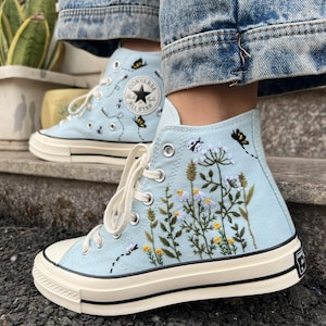 Embroidered Converse/converse High Tops Garden of Chrysanthemums ...