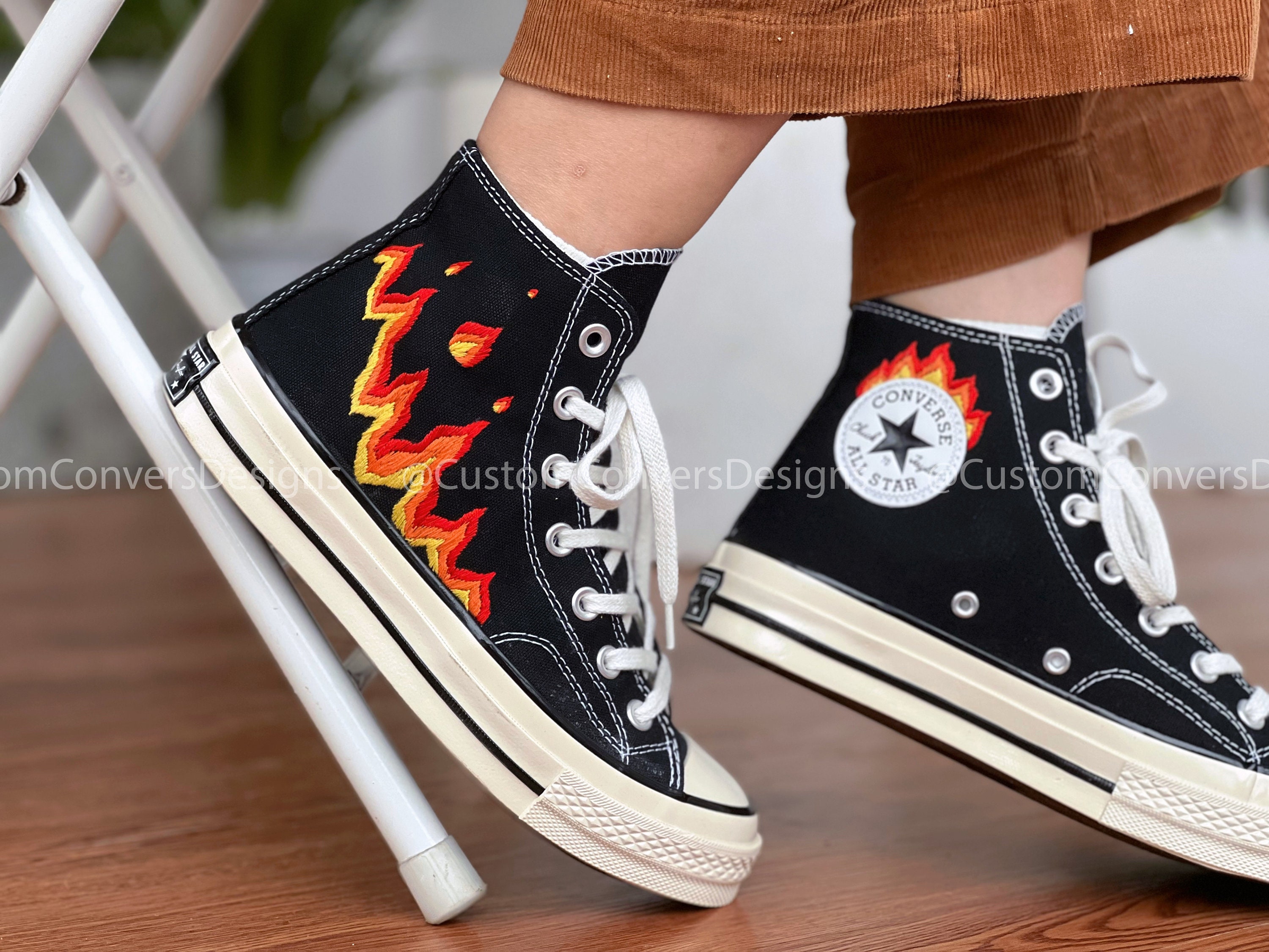 Custom Converse Chuck Taylor 1970s/embroidered Fire