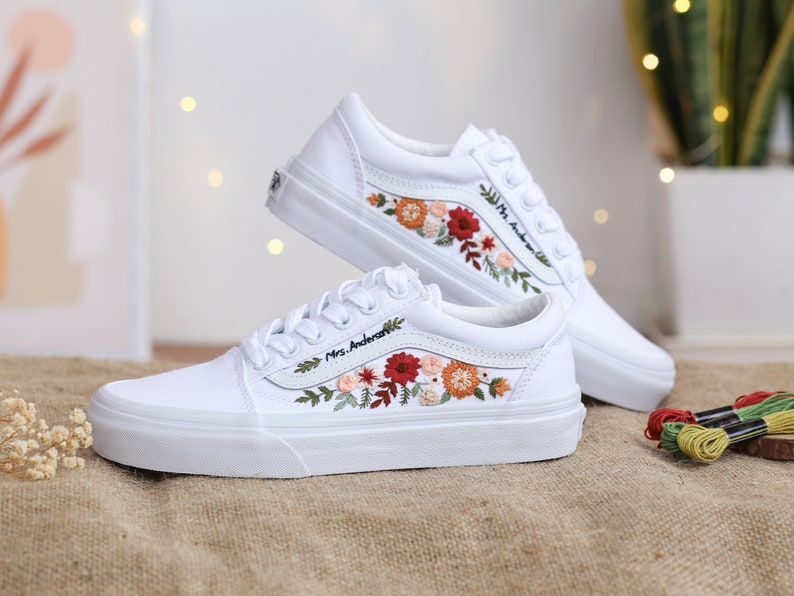 embroidered shoes women