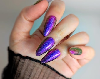 Multichrome Nail Polish- Hecate