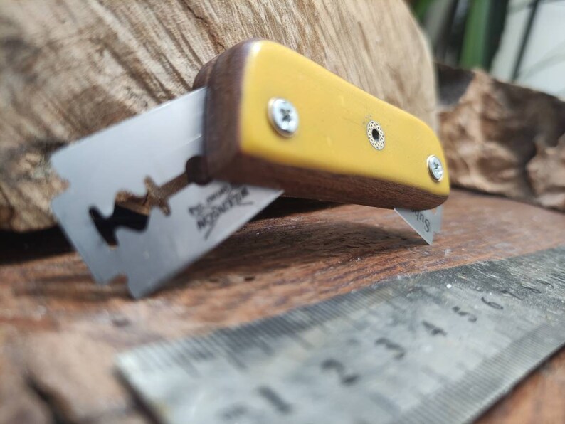 Dough Scoring Bread Knife. Blade Holder. Baker Razor Double Blade