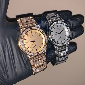 18 kt goud/witgoud volledig ICED-OUT luxe custom horloge met ronde wijzerplaat