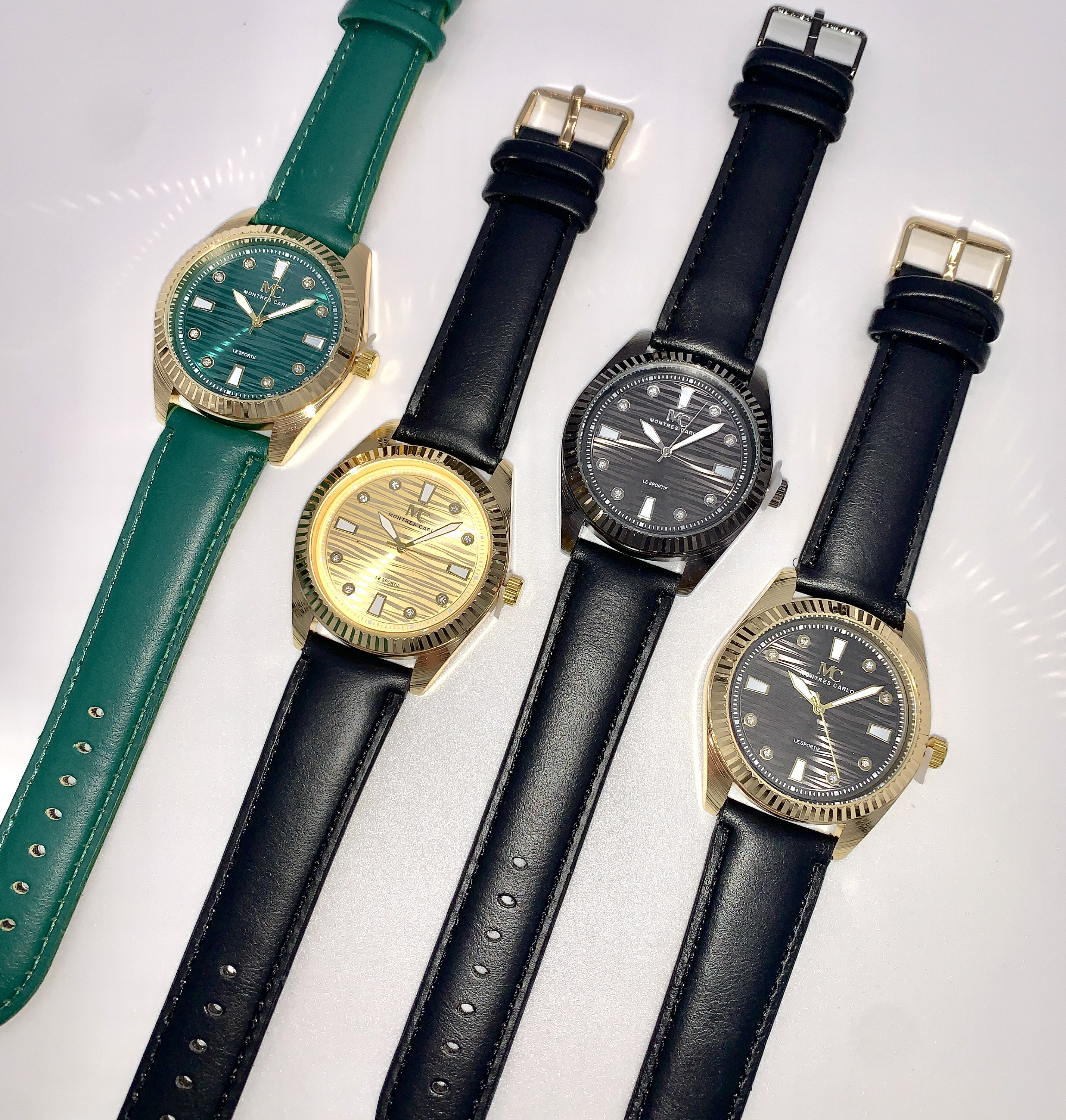 Gold watch green strap hot sale