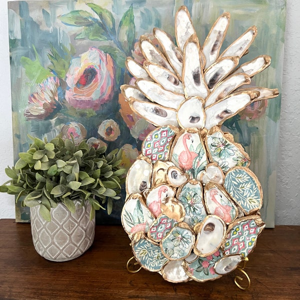 Oyster shell pineapple wall art, coastal chic decor, flamingo decoupage shell, low country gift, tropical beach house gift, Mother's Day