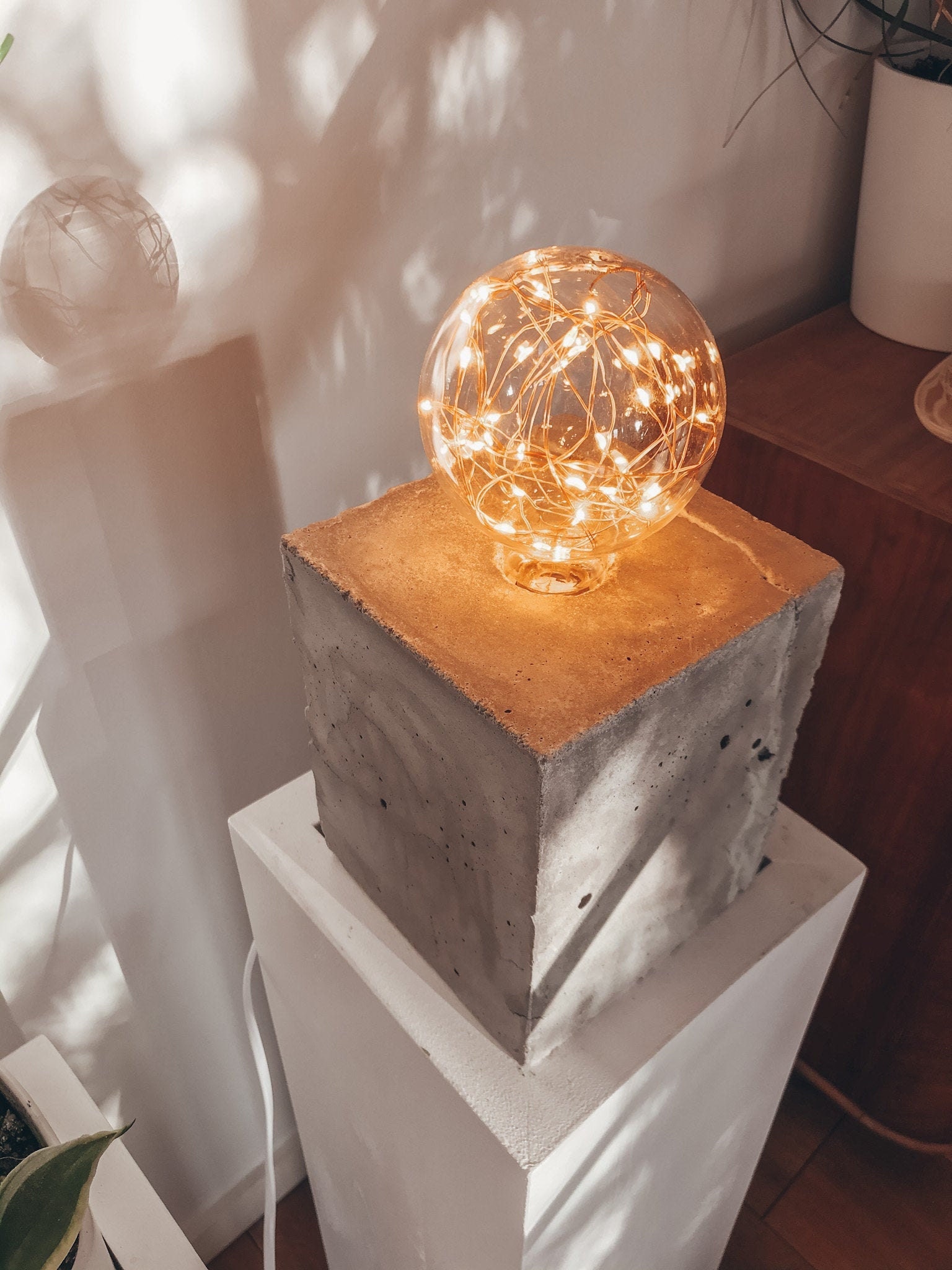 Betonlampe mit Edison Glühbirne /Tischlampe/ Industrial Lampe | Etsy