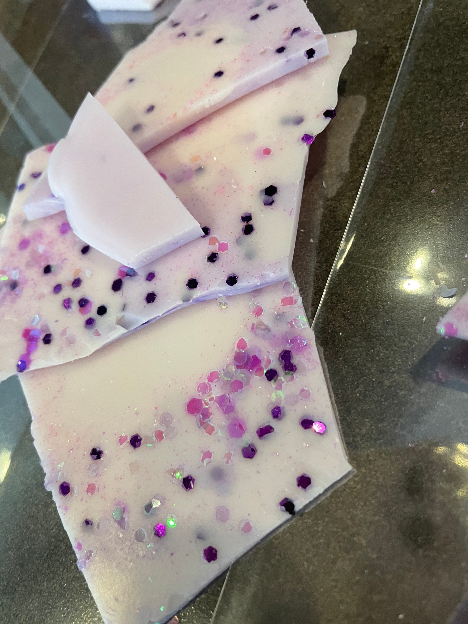 Wax melt brittle/ snap/ variety/ scents/ colourful/ glittery/ Etsy