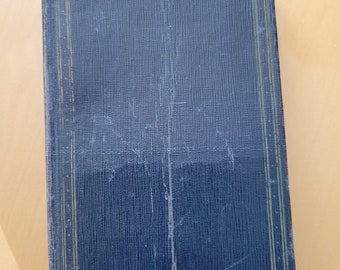 THE WORLDS 100 BEST Short Stories!! Volume 2 - Romance, Copr. 1927, Length 15.5cm X Width 10cm X Depth 2cm - Weight 160g, 280 pages; Damaged