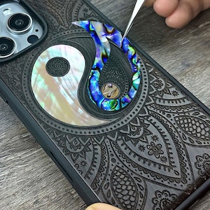 Yin Yang Symbol Wood Phone Case - Spiritual Zen Balance Taoist Protective Cover for iPhone Samsung Pixel, Boho Shell Mosaic Custom Name